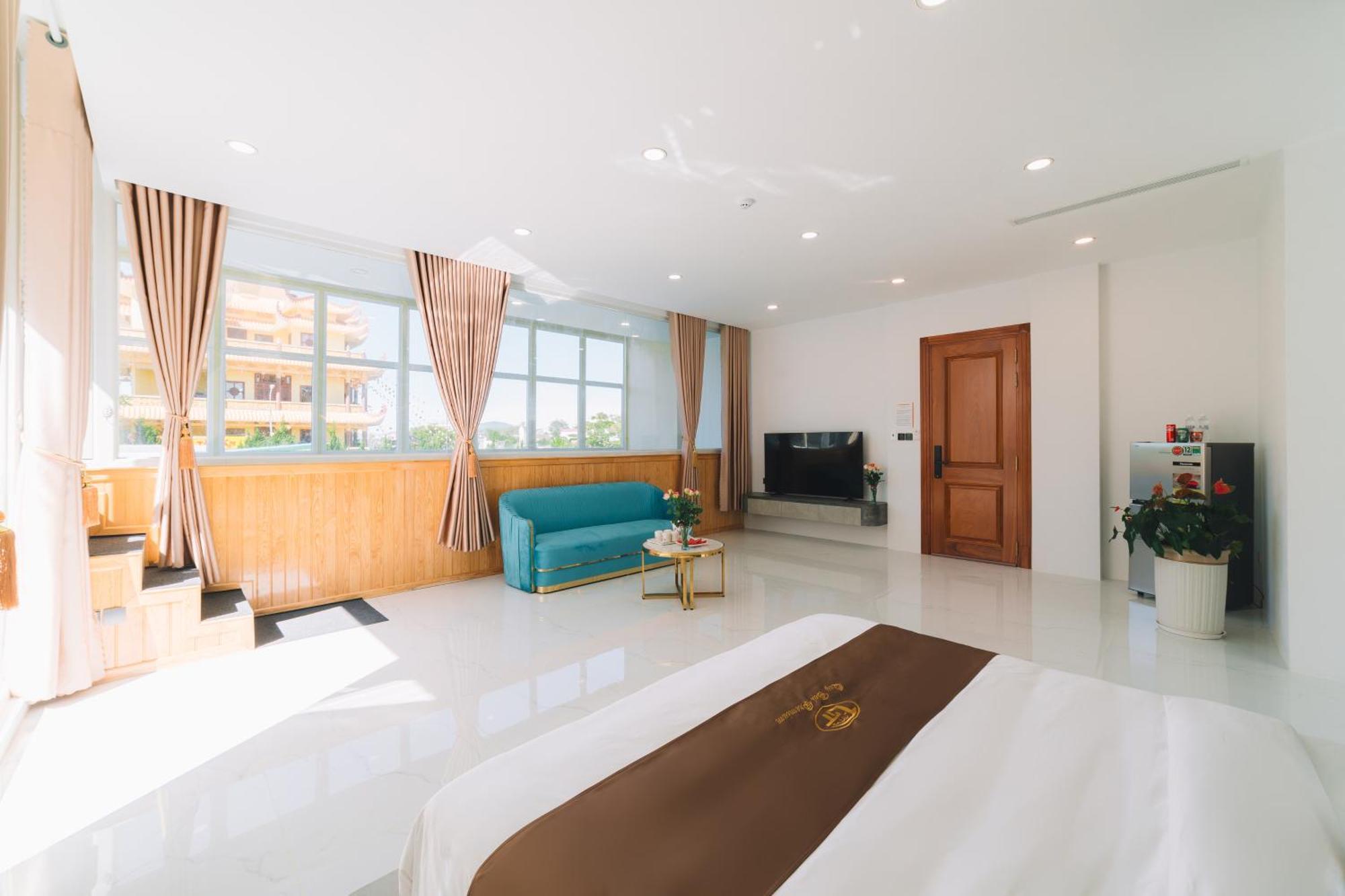 Quy Tai Premium Hotel Đà Lạt Exterior foto