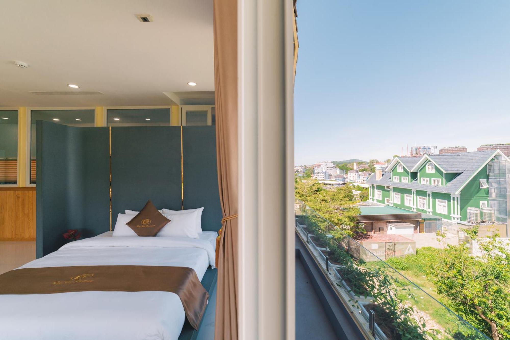 Quy Tai Premium Hotel Đà Lạt Exterior foto