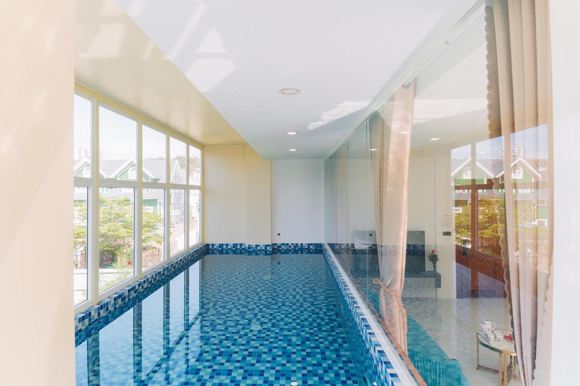 Quy Tai Premium Hotel Đà Lạt Exterior foto
